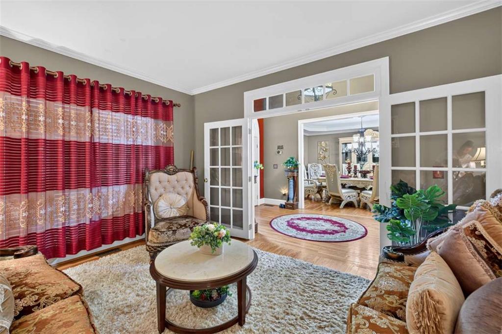 1379 Georgetown Way Grayson, GA 30017 - Photo 14 of 98 Gallery Image 14