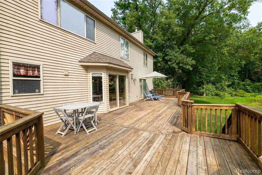 5676 Cullen Road Fenton, MI 48430 - Photo 37 of 46