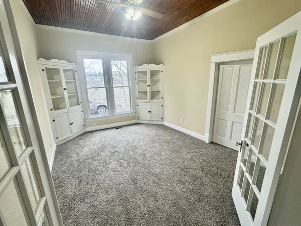 $1,325 | 417 Belmont Avenue, Unit A, Shelbyville, TN 37160