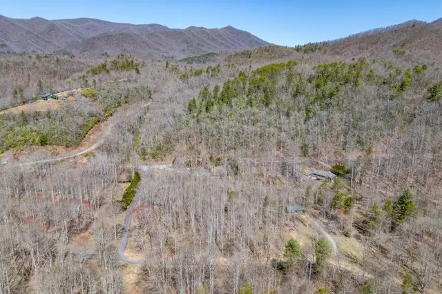 $47,500 | 12 Tusquittee Crossing, Hayesville, NC 28904