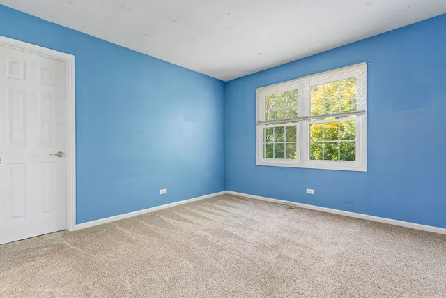 $599,000 | 52 Oak Creek Drive, Yorkville, IL 60560