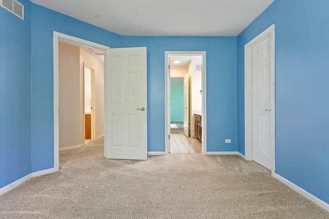 $599,000 | 52 Oak Creek Drive, Yorkville, IL 60560