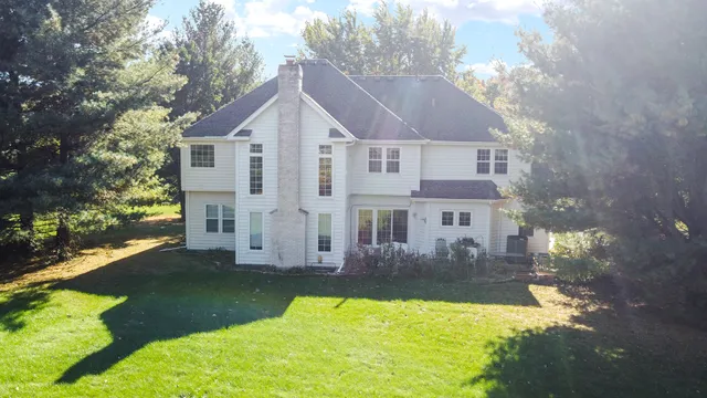 $599,000 | 52 Oak Creek Drive, Yorkville, IL 60560