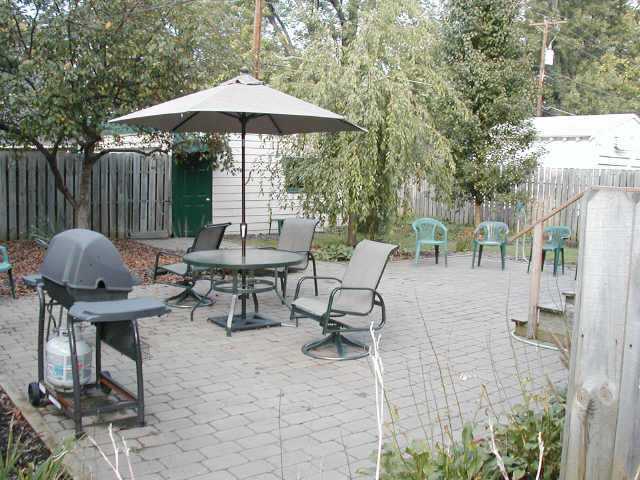 2322 Sherwood Road Columbus, OH 43209 - Photo 9 of 10