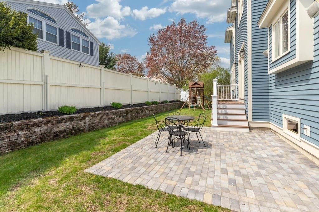 29 Stimson Avenue Lexington, MA 02421 - Photo 21 of 25 Gallery Image 21