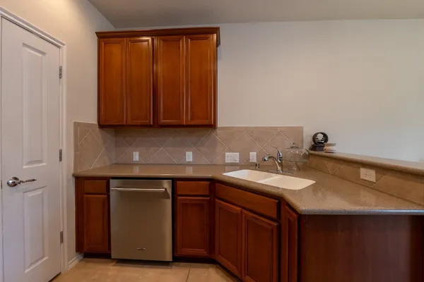 $187,000 | 13600 Breton Ridge Street, Unit 29F, Houston, TX 77070