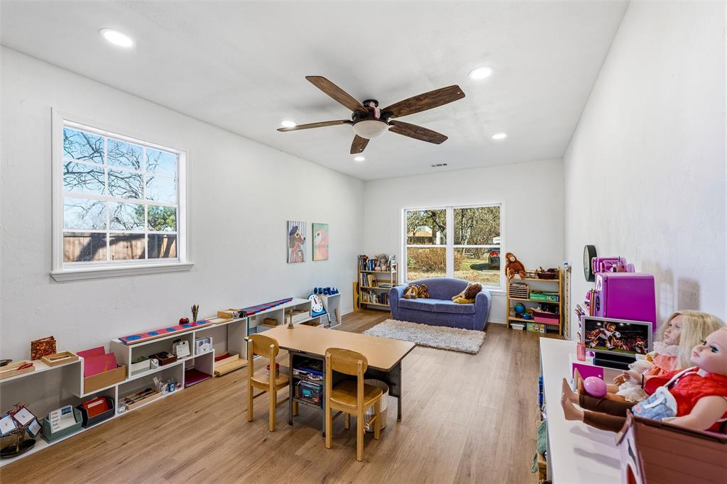 1846 Richerson Road Denison, TX 75021 - Photo 19 of 23 Play room, game room flex space