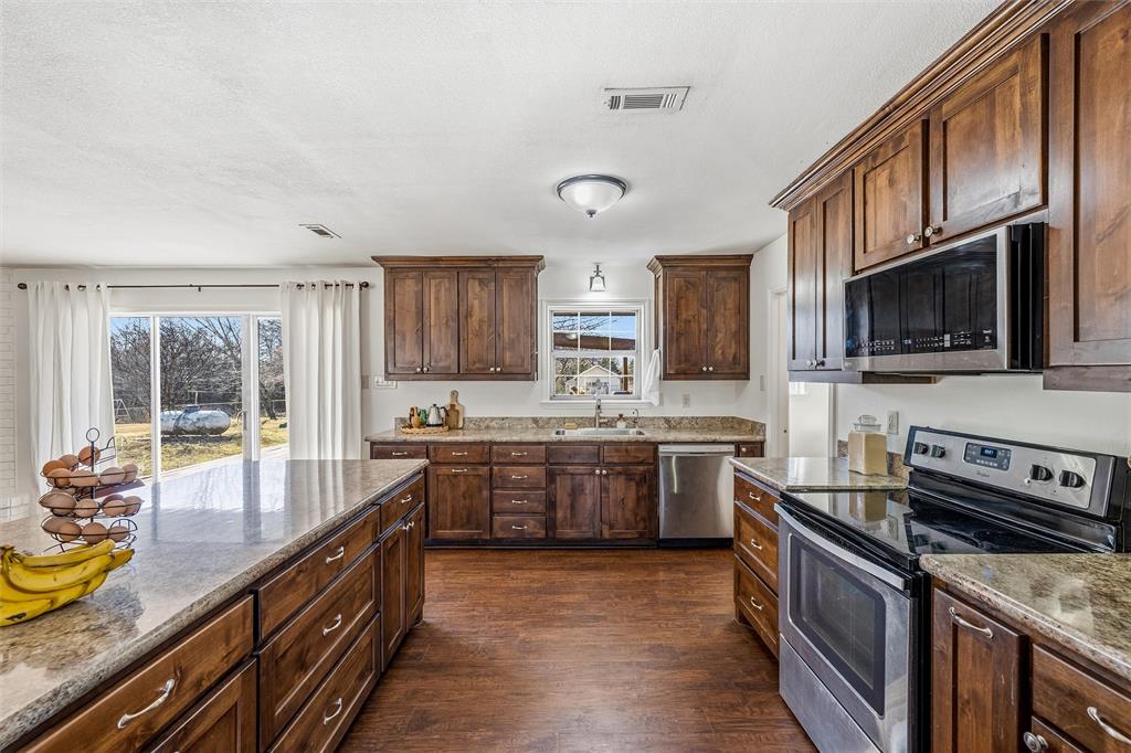 1846 Richerson Road Denison, TX 75021 - Photo 10 of 23