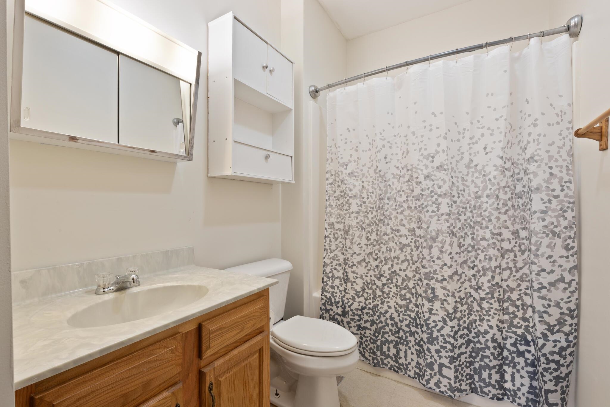 18 Harbor Avenue, Unit 103 Nashua, NH 03060 - Photo 17 of 25