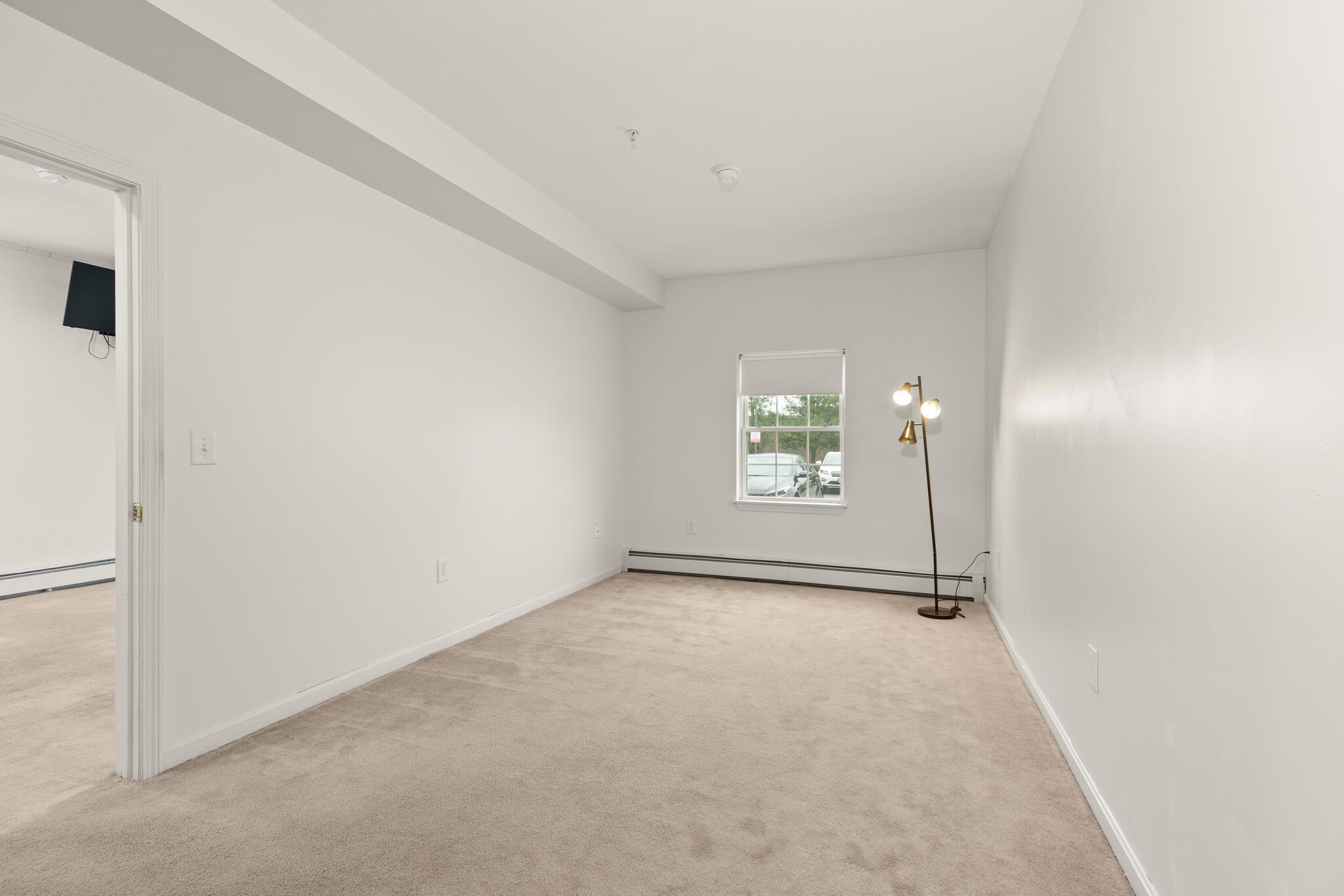 18 Harbor Avenue, Unit 103 Nashua, NH 03060 - Photo 20 of 25