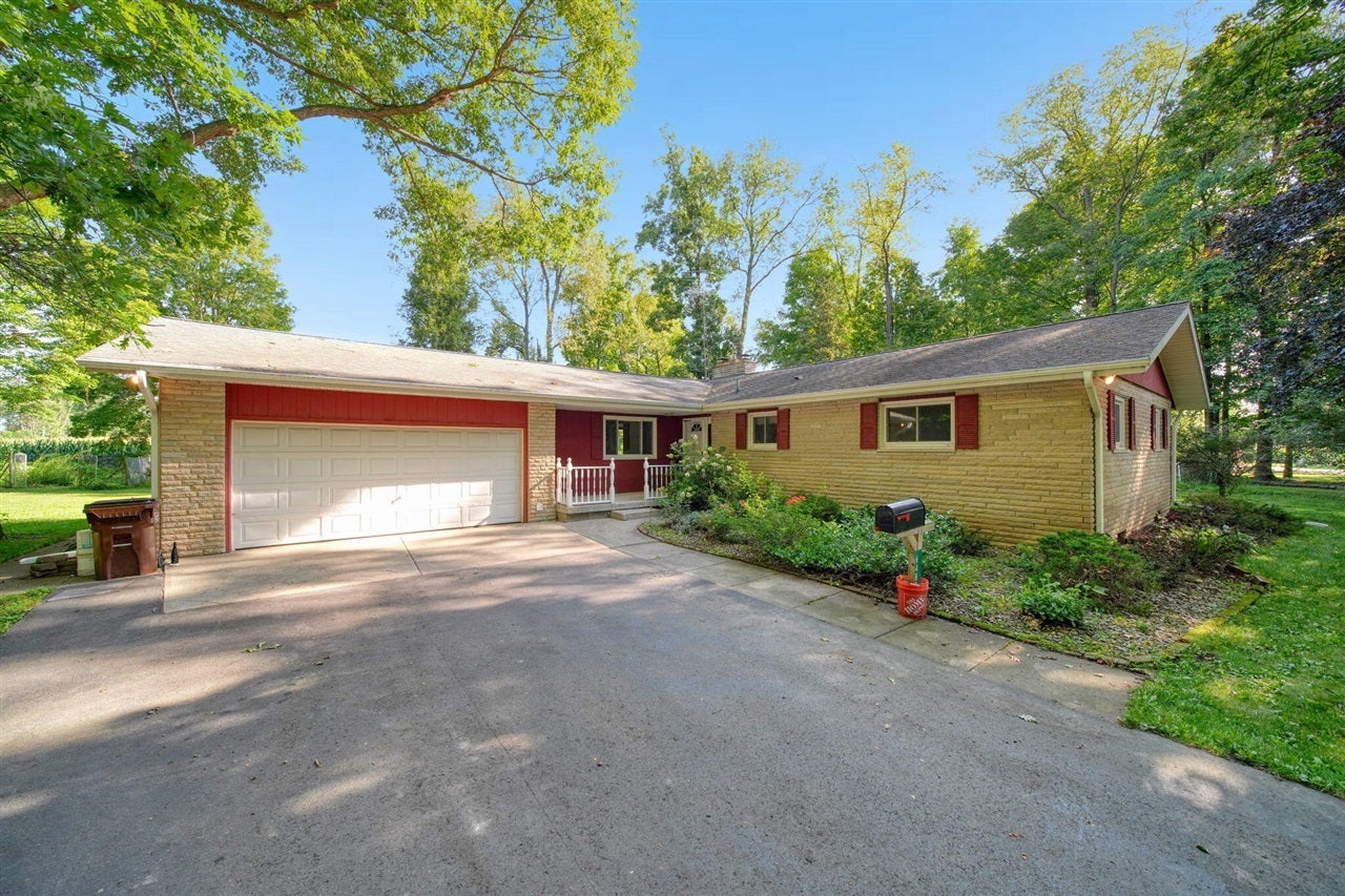 6480 Sears Road Horton, MI 49246 - Photo 1 of 57 Gallery Image 1
