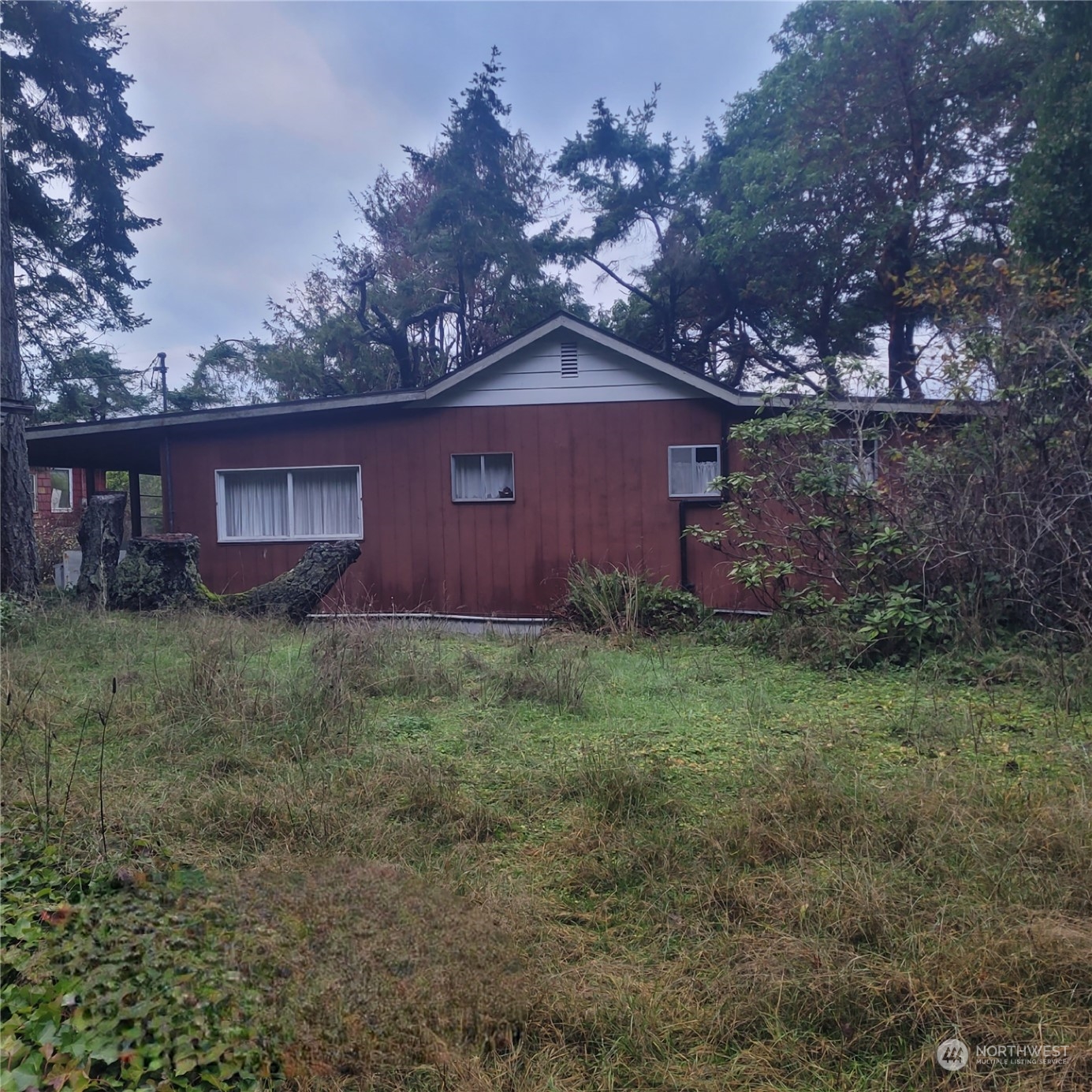 2372 Place Road Port Angeles, WA 98363 - Photo 8 of 29 Gallery Image 8