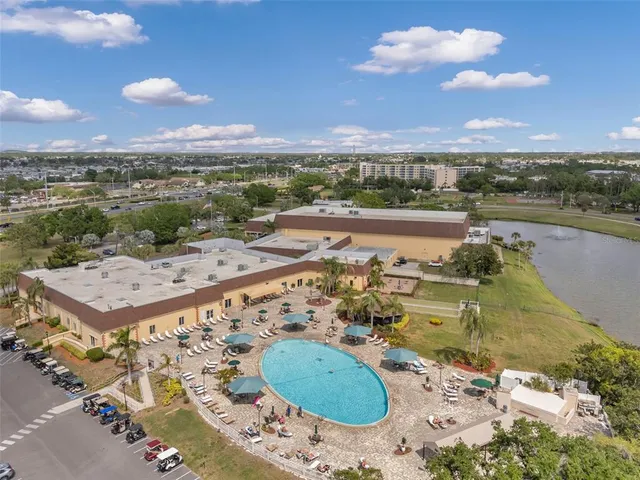 $128,500 | 1801 Bedford Terrace, Unit 221, Sun City Center, FL 33573