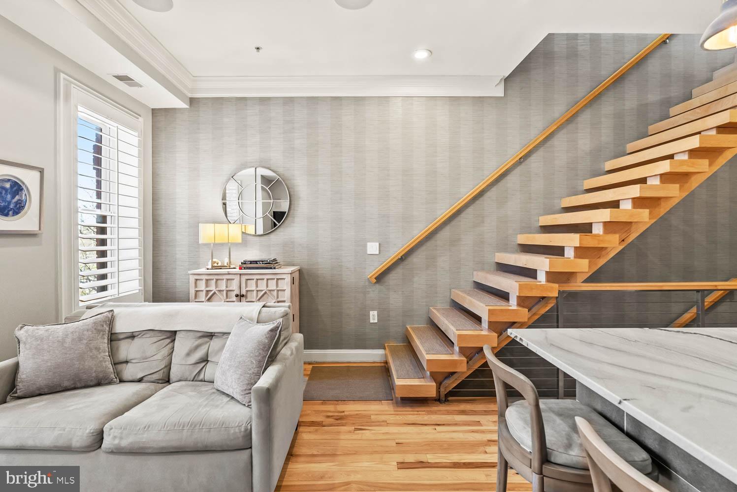 1224 R Street Northwest, Unit 2B Washington, DC 20009 - Photo 4 of 36