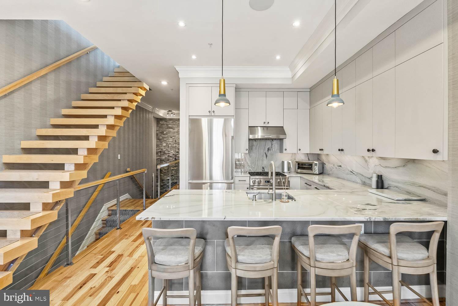 1224 R Street Northwest, Unit 2B Washington, DC 20009 - Photo 7 of 36