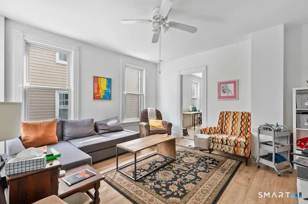 $875,000 | 16 Edwards Street, New Haven, CT 06511