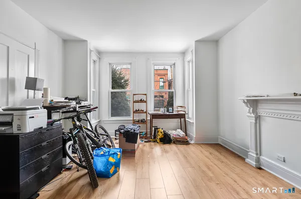 $875,000 | 16 Edwards Street, New Haven, CT 06511