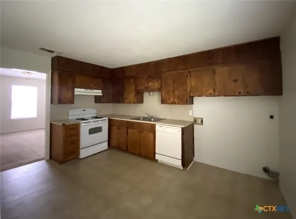 $775 | 4800 Rainbow Circle, Unit B, Killeen, TX 76543