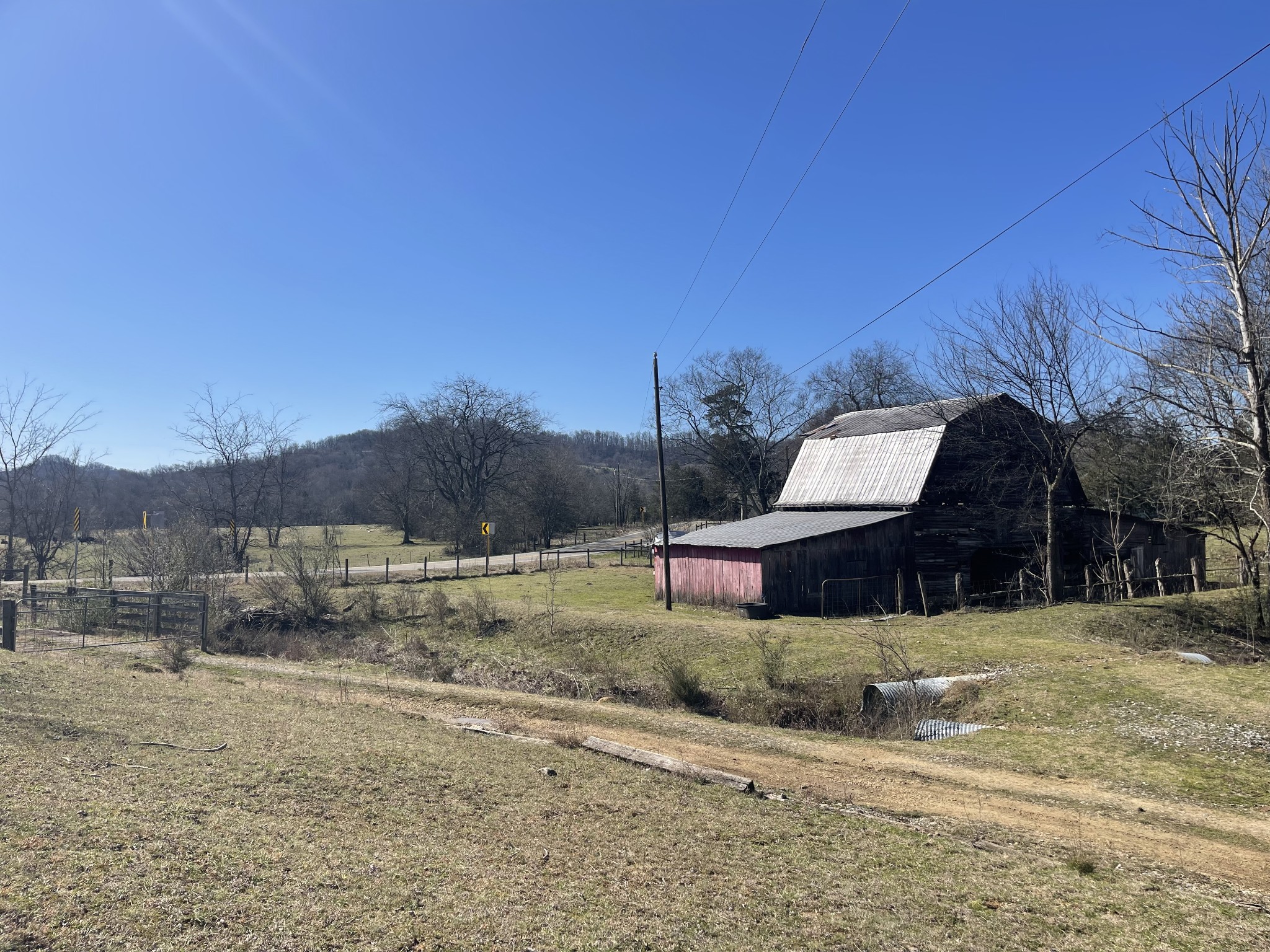 2520 Brown Shop Road Petersburg, TN 37144 - Photo 30 of 30 a view of a house with a yard