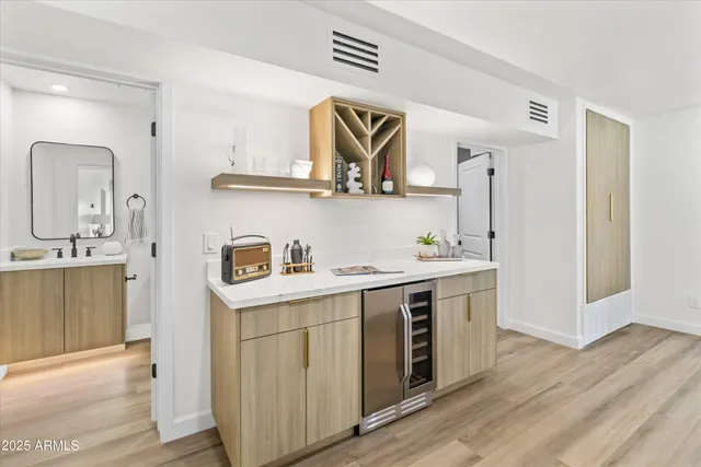 $1,055,000 | 2029 West Shawnee Drive, Chandler, AZ 85224