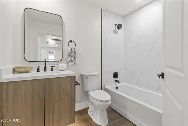 $1,055,000 | 2029 West Shawnee Drive, Chandler, AZ 85224