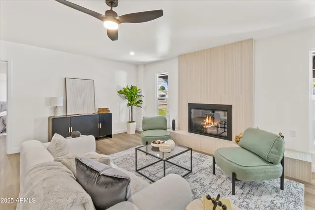 $1,055,000 | 2029 West Shawnee Drive, Chandler, AZ 85224