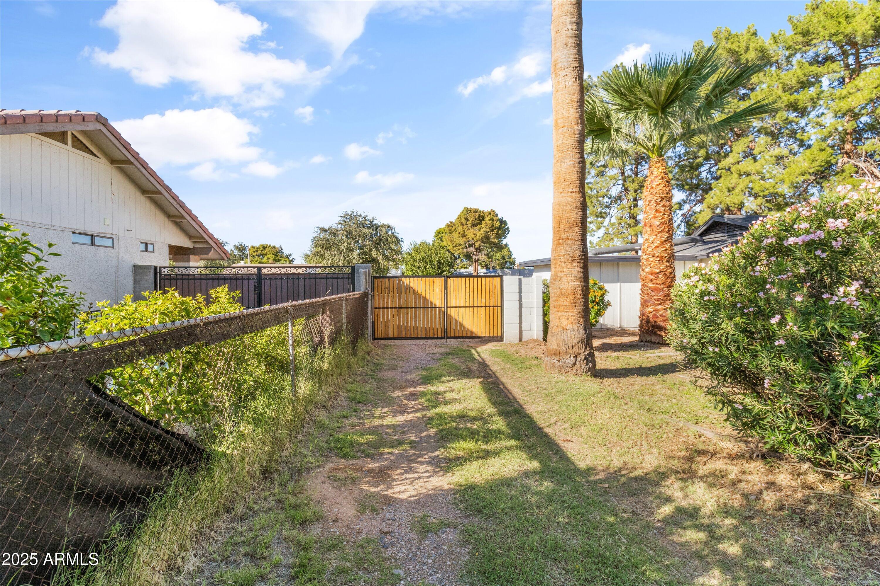 2029 West Shawnee Drive Chandler, AZ 85224 - Photo 46 of 58 49-IMG_9774