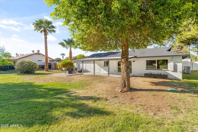 $1,055,000 | 2029 West Shawnee Drive, Chandler, AZ 85224