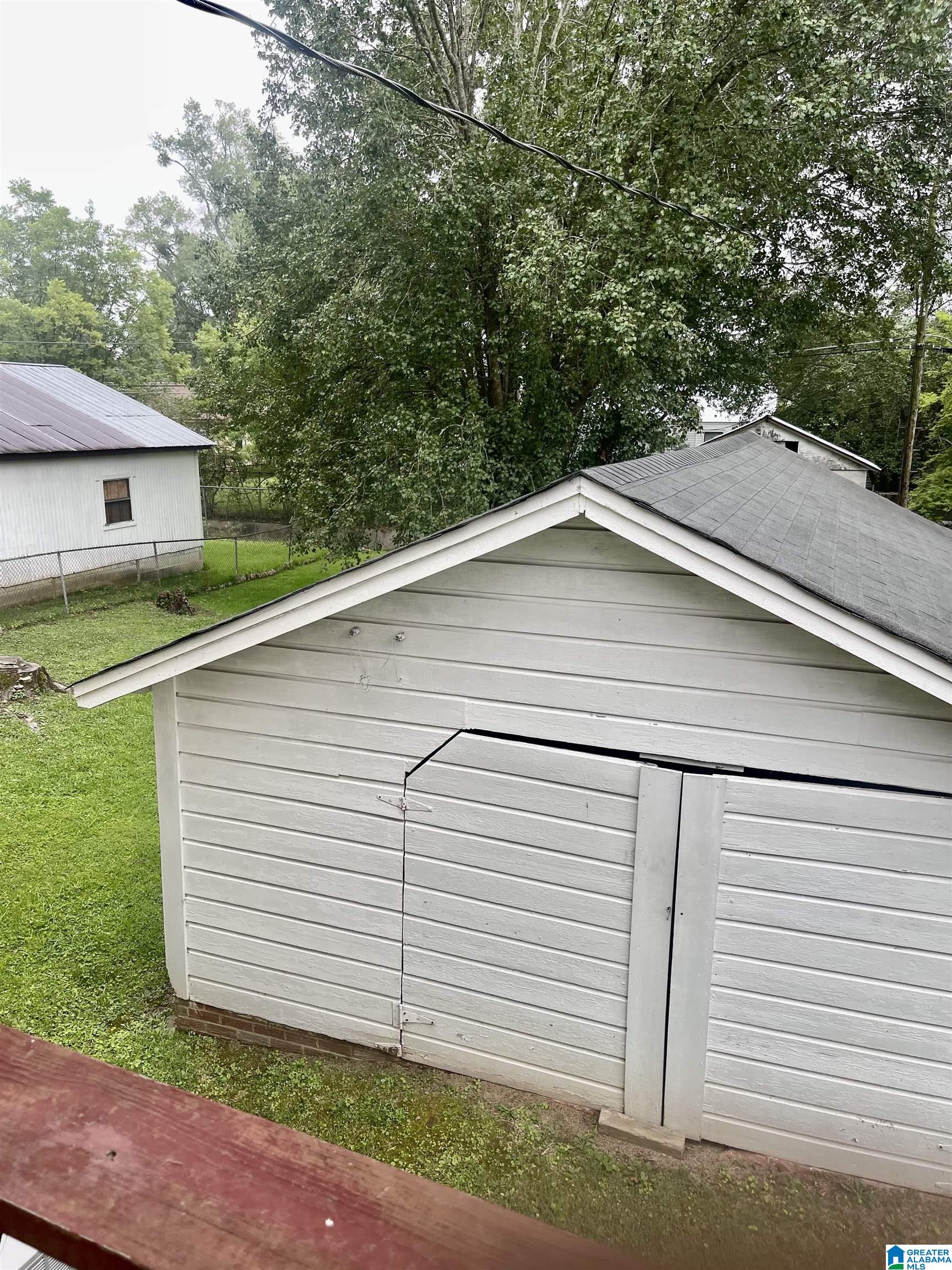 615 Sizemore Street Gadsden, AL 35903 - Photo 7 of 26