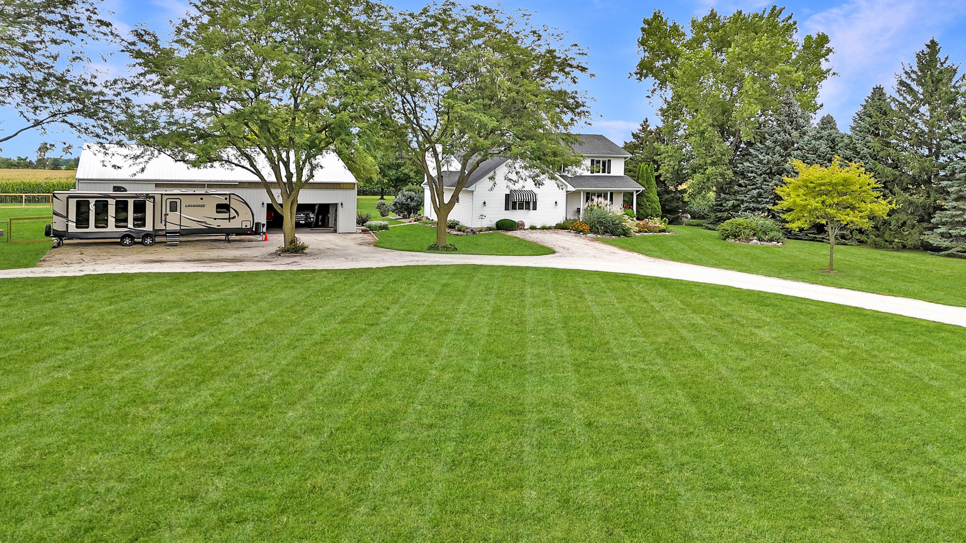 49W972 Peterson Road Maple Park, IL 60151 - Photo 2 of 38