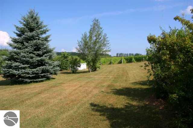 3459 Old Mission Road Traverse City, MI 49686 - Photo 23 of 25 1729256-22.JPG