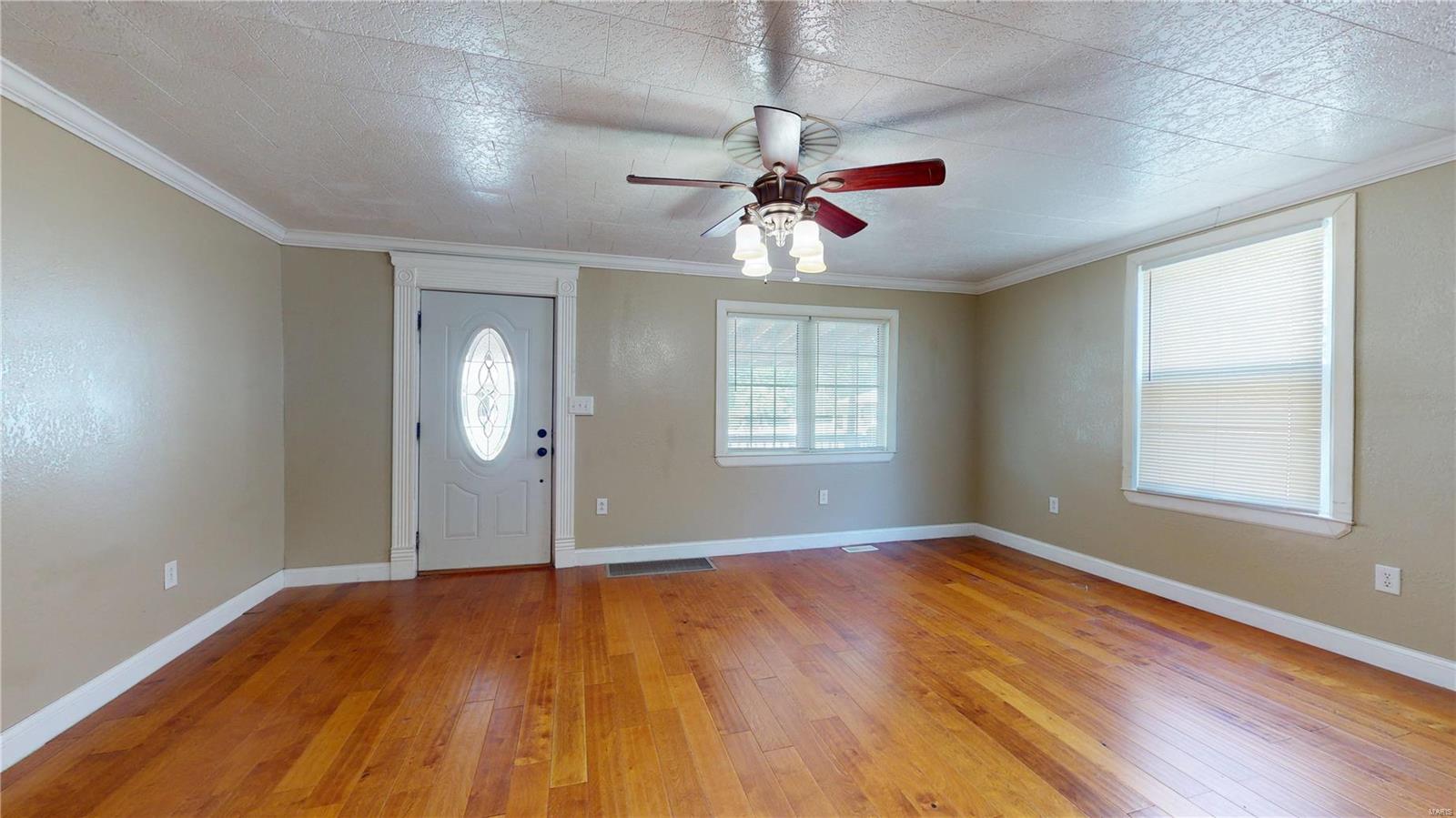 1812 Scheel Street Belleville, IL 62221 - Photo 8 of 22 Gallery Image 8