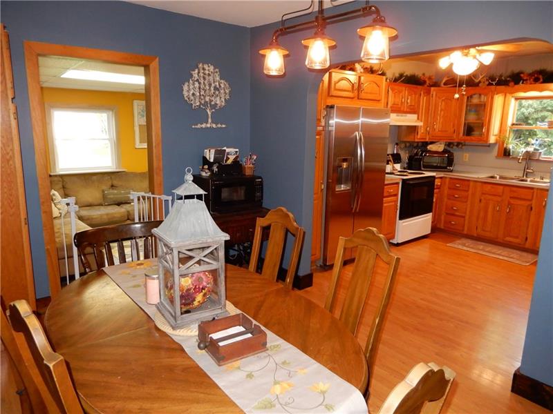602 Charleston Road Sharpsville, PA 16150 - Photo 3 of 25