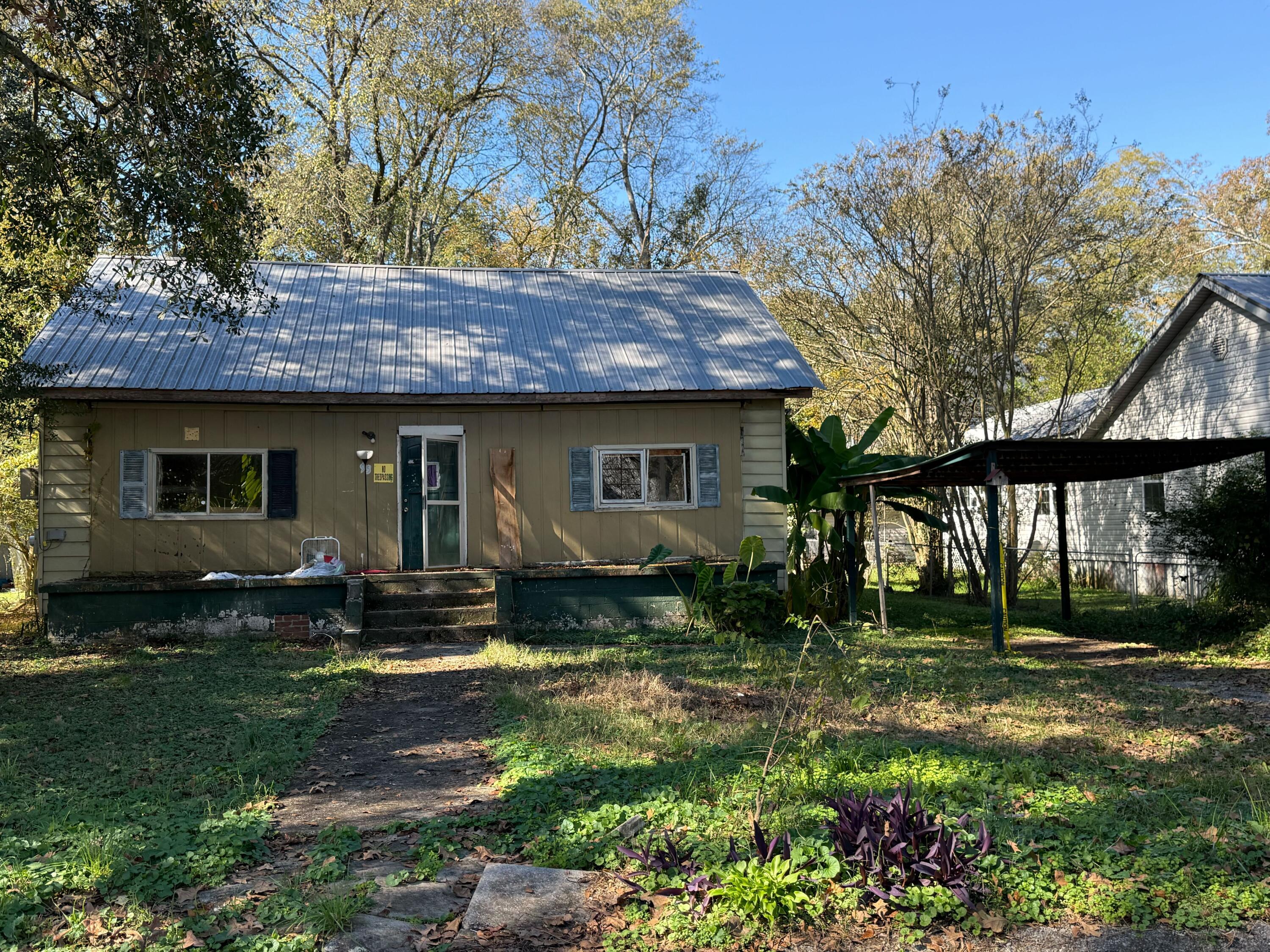 95 Chestnut Street Trion, GA 30753 - Photo 2 of 9 IMG_2243