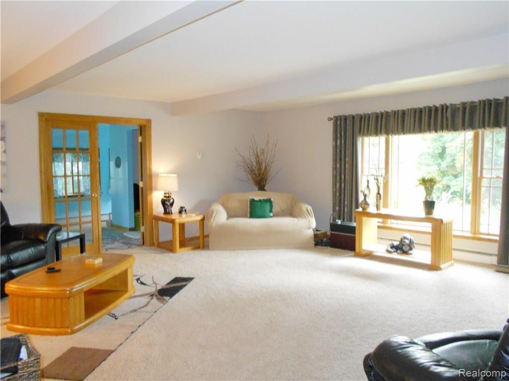 2501 Texter Road Leonard, MI 48367 - Photo 6 of 39 2501 Texter Road-06.JPG