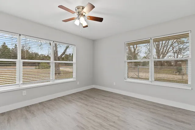 $450,000 | 813 Central Avenue, Elgin, TX 78621