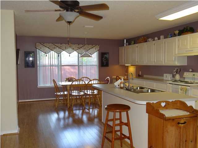 602 Risen Star Drive Crestview, FL 32539 - Photo 13 of 32 Gallery Image 13