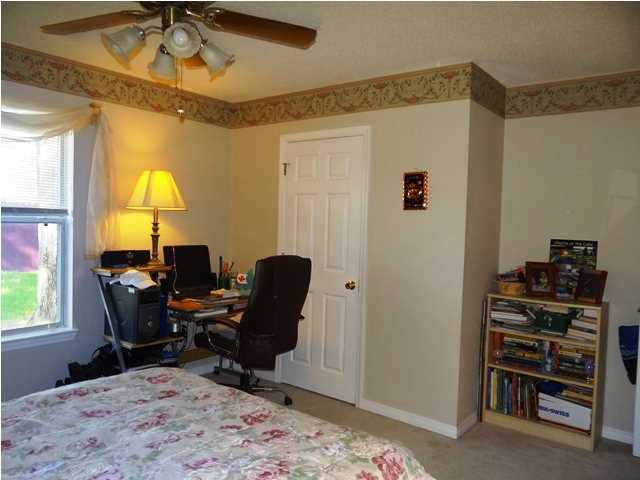 602 Risen Star Drive Crestview, FL 32539 - Photo 29 of 32 Gallery Image 29