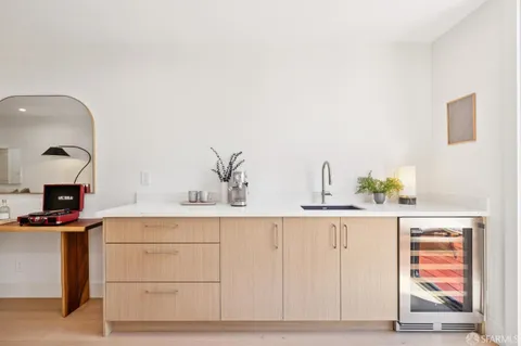 $2,850,000 | 862 York Street, San Francisco, CA 94110