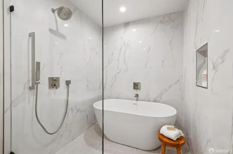 $2,850,000 | 862 York Street, San Francisco, CA 94110