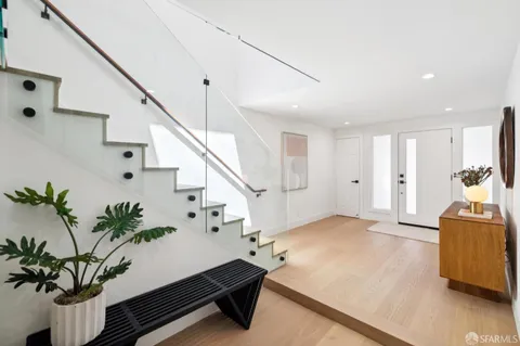 $2,850,000 | 862 York Street, San Francisco, CA 94110