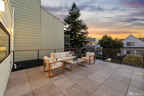 $2,850,000 | 862 York Street, San Francisco, CA 94110