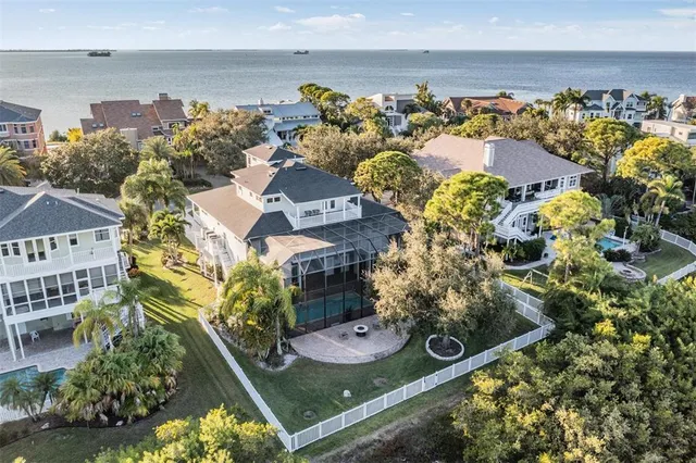 $1,445,000 | 921 Point Seaside Drive, Palm Harbor, FL 34683