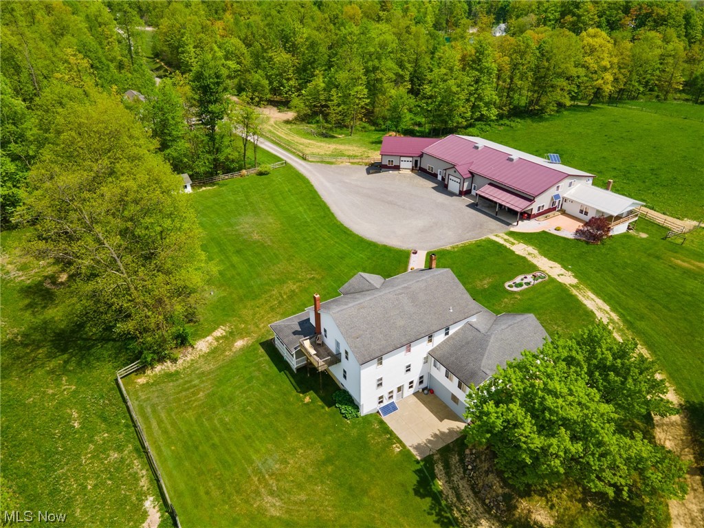 17677 Reeves Road Middlefield, OH 44062 - Photo 6 of 35