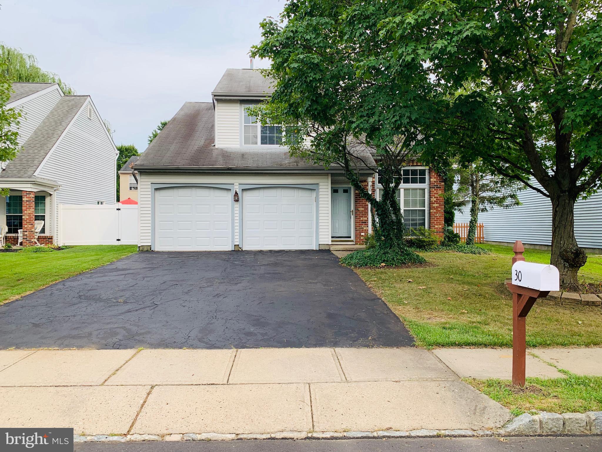 30 Ridgewood Way Burlington, NJ 08016 - Photo 3 of 22 Gallery Image 3