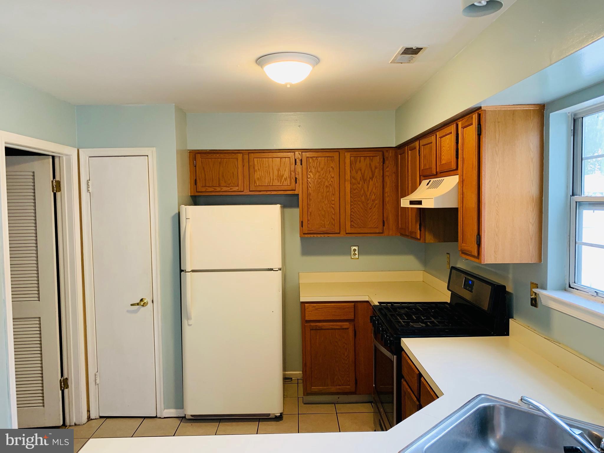 30 Ridgewood Way Burlington, NJ 08016 - Photo 8 of 22 Gallery Image 8