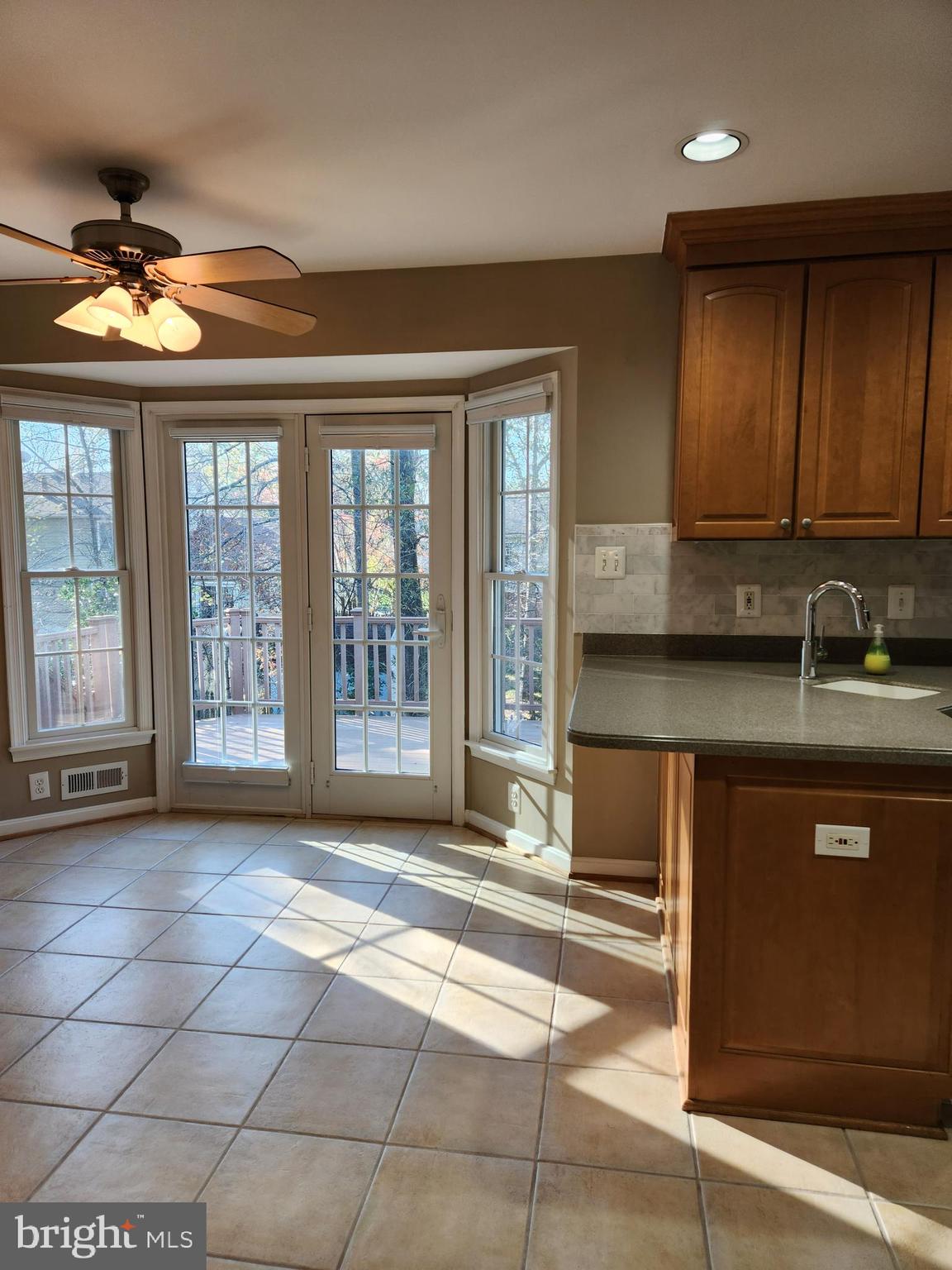 8230 Riverside Road Alexandria, VA 22308 - Photo 18 of 49