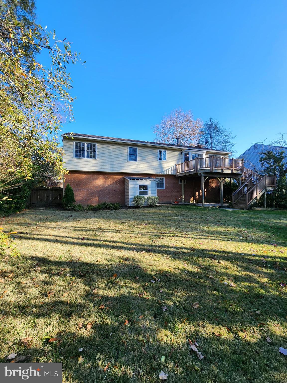 8230 Riverside Road Alexandria, VA 22308 - Photo 42 of 49 View from the backyard