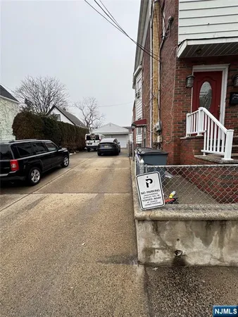 $2,800 | 278 Ackerman Avenue, Unit 2, Clifton, NJ 07011