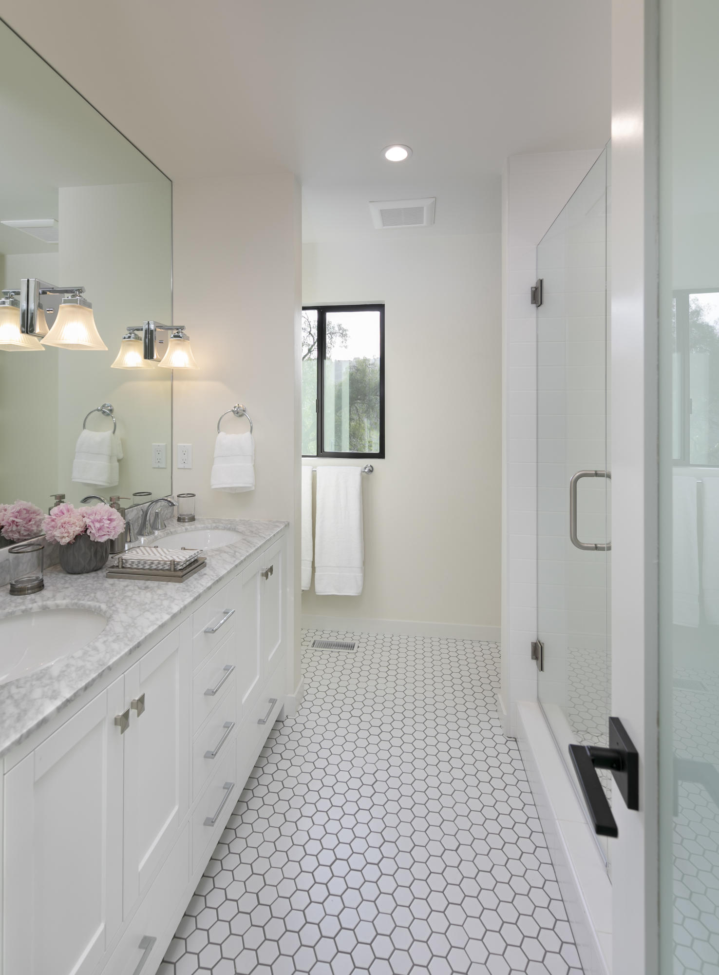 168 Canon View Road Montecito, CA 93108 - Photo 17 of 34 Bath